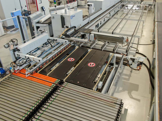 Kantenanleimmaschine Charge 1 HOMAG PROFI KFL 350/11/A3/WZ14