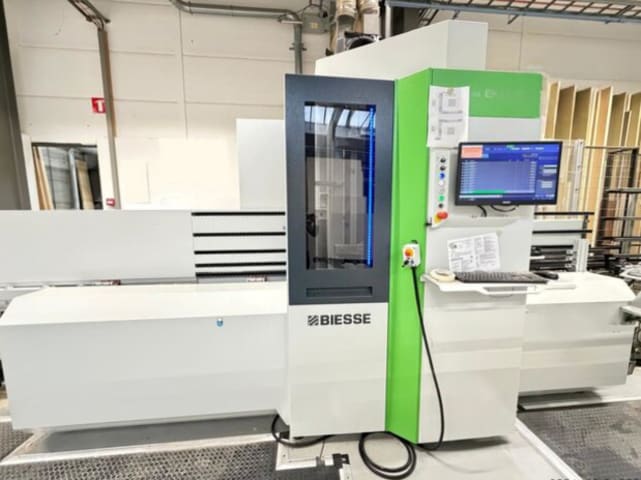 Vertical CNC Machine Centres BREMA EKO 2.2