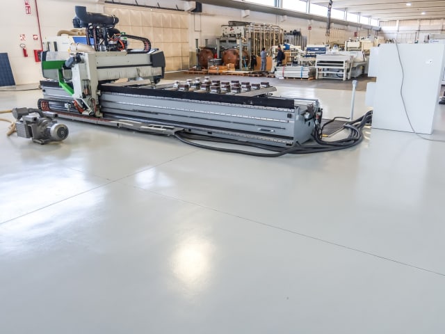Centre d'usinage à ventouses BIESSE ROVER B 7.65 ATS