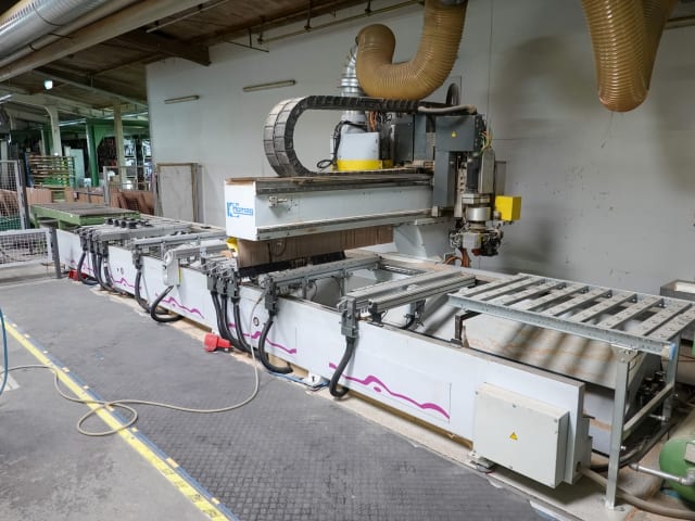 CNC Machine Centres For Routing, Drilling And Edgebanding. HOMAG BAZ 32/50/K