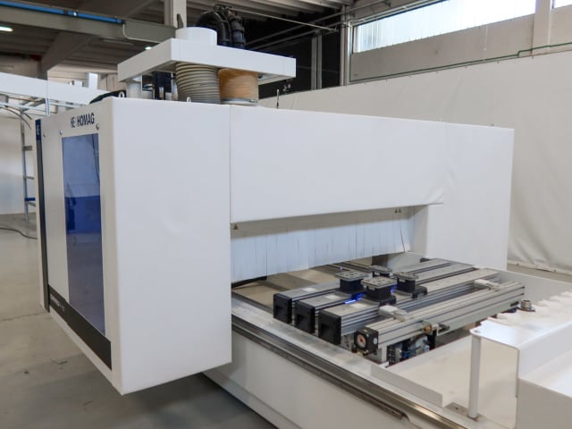 5 Axis CNC Routers HOMAG CENTATEQ P-110 - BMG110