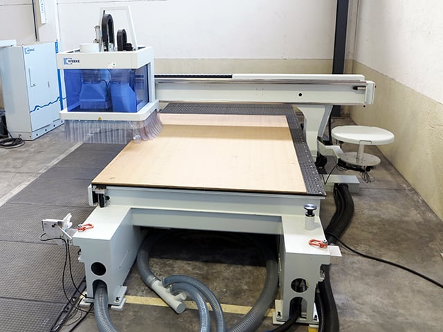 CNC Machine Center with NESTING Table WEEKE BHP 210
