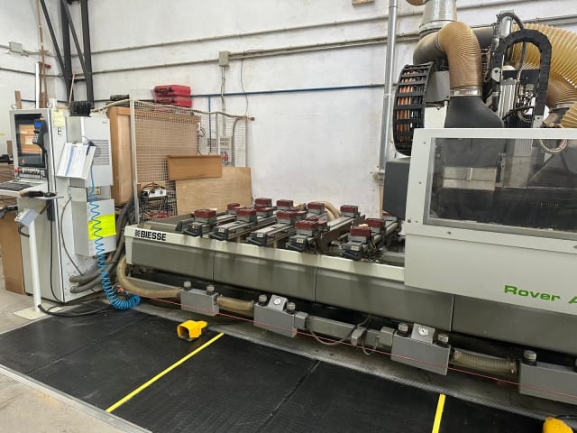 CNC Machine Centres With Pod And Rail BIESSE ROVER A 3.30