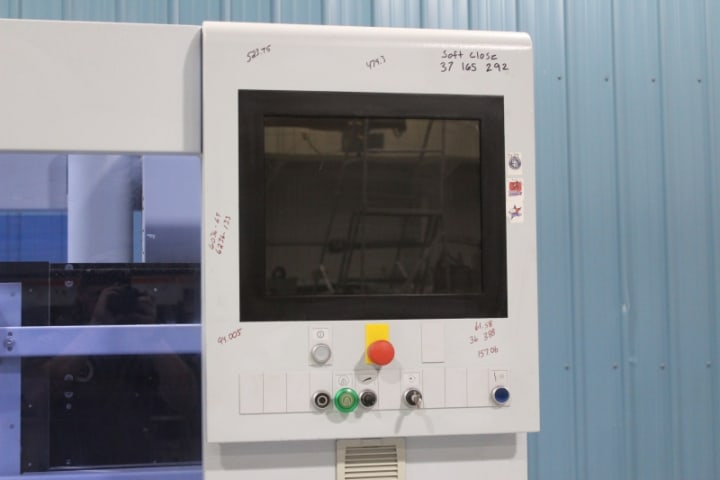 Vertical CNC Machine Centres WEEKE BHX 050