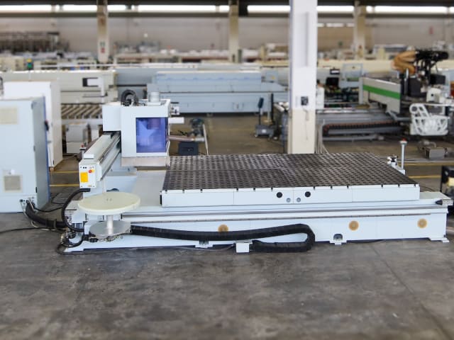 Centro di lavoro con piano NESTING WEEKE OPTIMAT BHP VANTAGE 38L