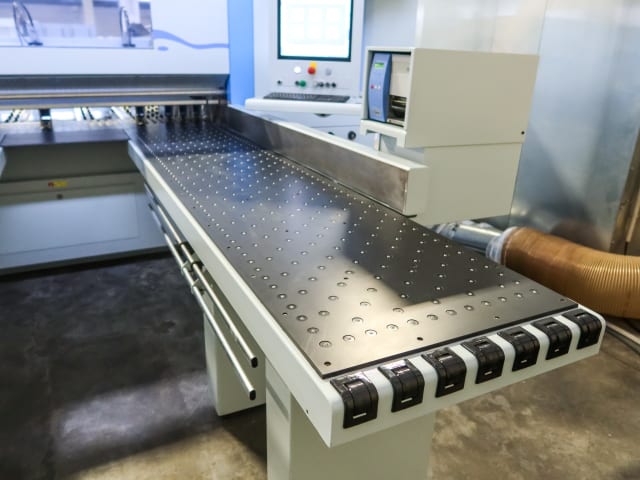 Automatic Loading Panel Saws HOLZMA HPL 300/43/22