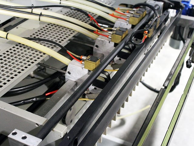 Perceuse–Tourillonneuse automatique BIESSE TECHNO INFOR