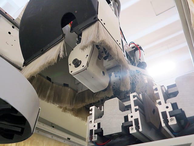 CNC Machine Centers With Pod And Rail SCM TECH Z27