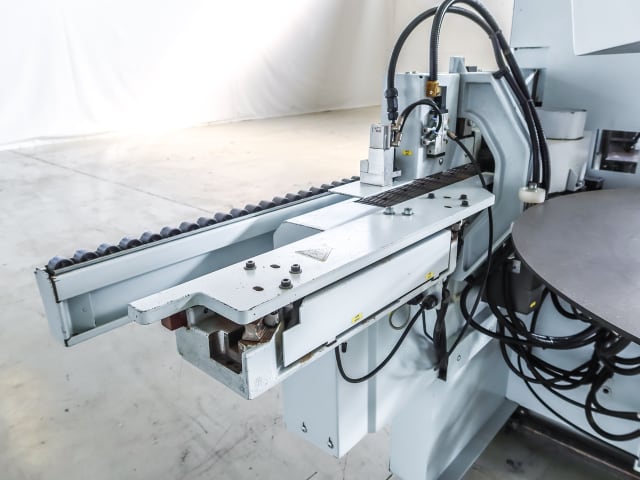 Bordatrice Singola BRANDT KDF 430 C