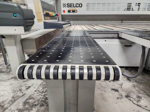 전면 로드 패널 톱 SELCO WN 610