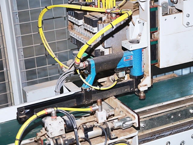 Cnc Machine Centres For Window And Doors AMS LINEA ASS./ACC.TELAI
