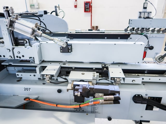 Double Sided Edgebanders And Combination Edgebanding Machines HOMAG KAL 526/8/A12/30 PROFILINE