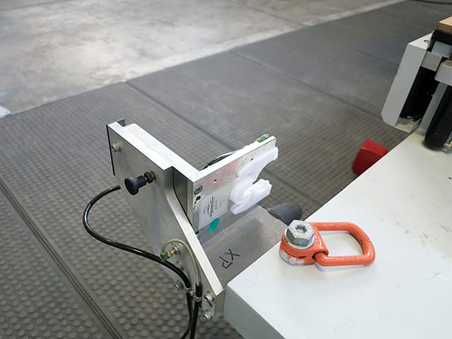 CNC Machine Center with NESTING Table WEEKE BHP 210