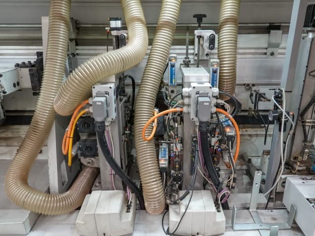 Faconneuses Plaqueuses Doubles BIESSE STREAM B2