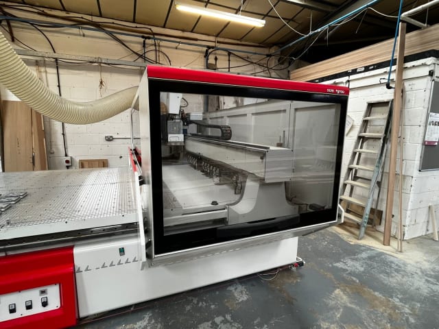 Centro De Mecanizado Con Superficie Nesting SCM PRATIX S 2231B