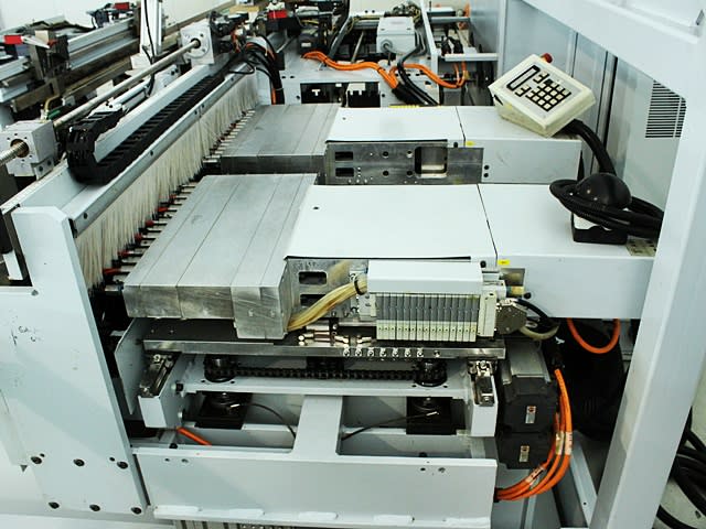 Durchlaufbohr- und Dübeleintreibanlage WEEKE + BARGSTEDT PROFILINE BST 750; P TTL401/12