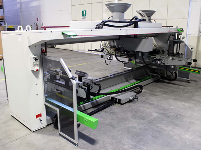 Perceuse–Tourillonneuse automatique BIESSE TECHNO INFOR