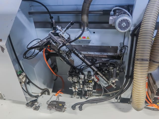 单边封边机 BRANDT KDF 680 PROFILINE AIRTEC