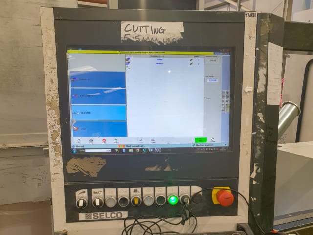 Máquinas De Corte Para Carga Dianteira BIESSE SELCO SK 4