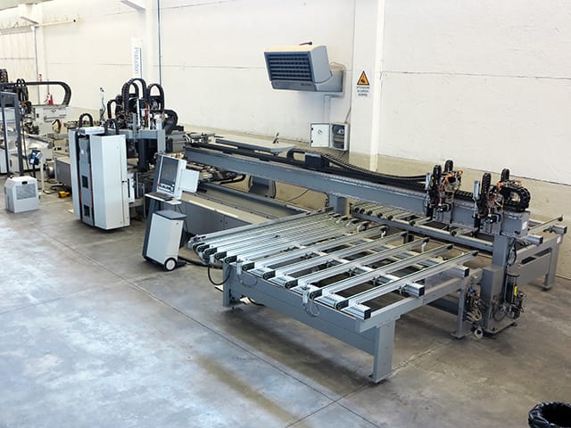 Centro De Mecanizado Para Persianas BIESSE UNIWIN-HP
