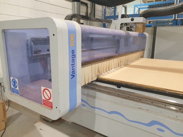 Обрабатывающий Центр С Рабочим Столом Nesting WEEKE VANTAGE 100/710