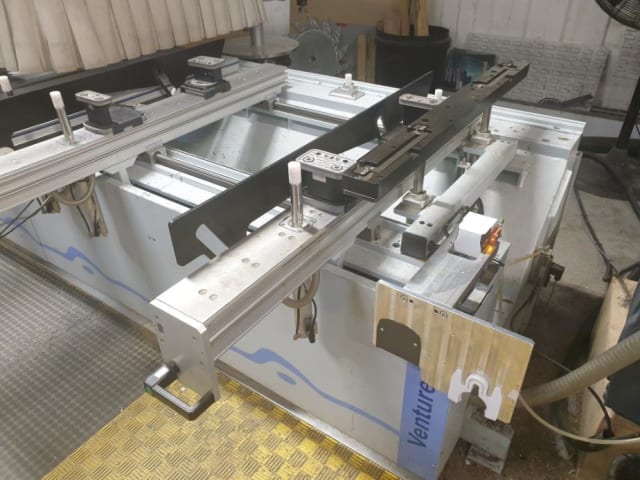 weeke - optimat bhc venture 4m - cnc machine centres with pod and rail per lavorazione legno