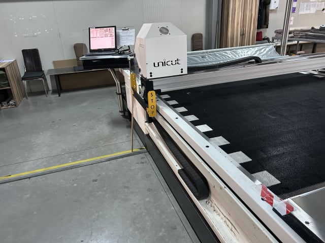 unicut - lc 50 - cnc machine centres with flat table per lavorazione legno