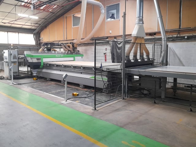 biesse - rover g 714 - centro di lavoro con piano nesting per lavorazione legno