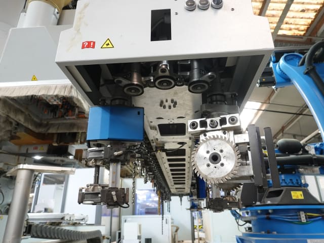 homag + kuka - bmg 512 + kr 120 - centre dusinage avec automatisation per lavorazione legno