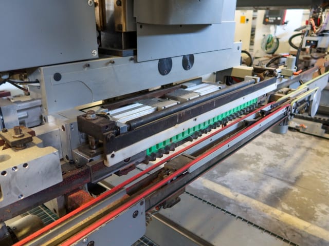 biesse - techno fdt - ligne de percage tourillonage per lavorazione legno