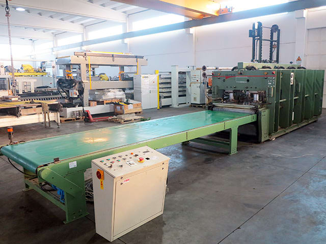 italpresse - mark / c 14-52/7 - continuous cycle presses per lavorazione legno