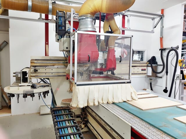 ima - bima 410 120/600 - machine center with nesting table per lavorazione legno