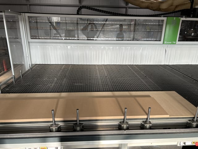 biesse - excel - cnc machine centres with flat tables per lavorazione legno