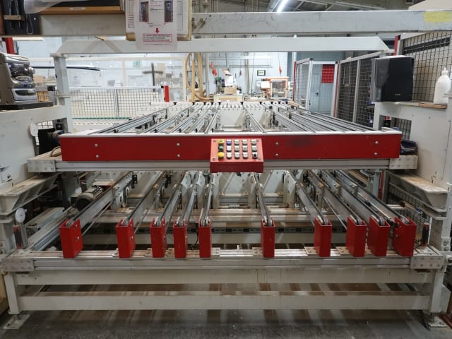 priess - bat-dtw-cnc - linea di foratura e inserimento per lavorazione legno