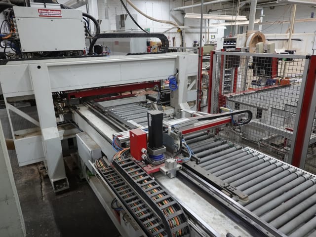 priess - bat-dtw-cnc - línea de perforado e inserción per lavorazione legno