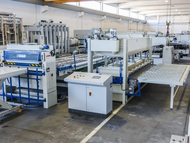 orma - i /213 - ligne de pressage per lavorazione legno