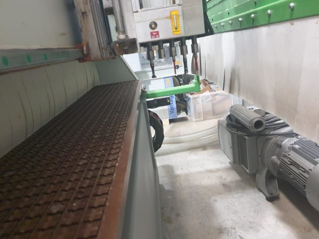 biesse - klever 2236 gft - centro di lavoro con piano nesting per lavorazione legno