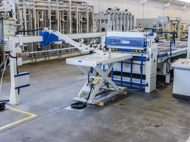 orma - i /213 - ligne de pressage per lavorazione legno