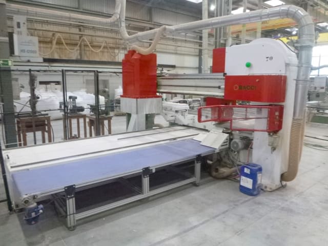 bacci - master/cut - cnc machine centres with pod and rail per lavorazione legno