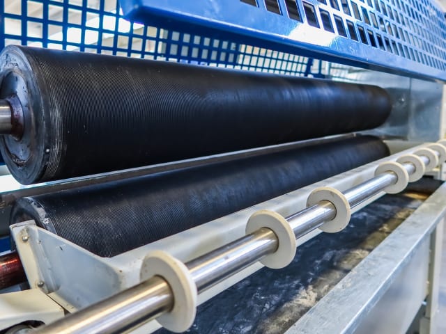 orma - i /213 - ligne de pressage per lavorazione legno