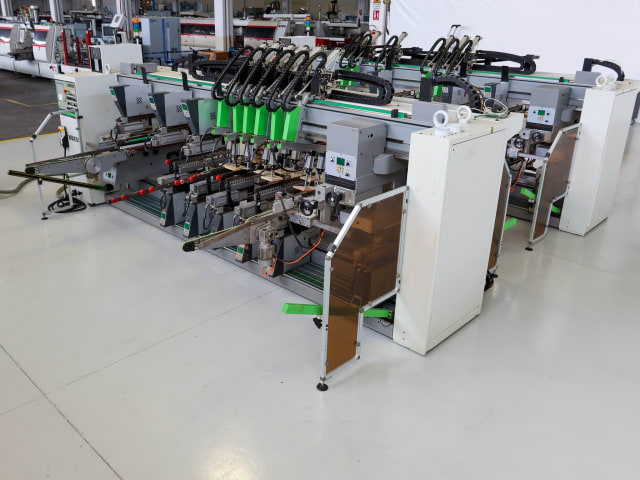 biesse - techno fdt - linea di foratura e inserimento per lavorazione legno