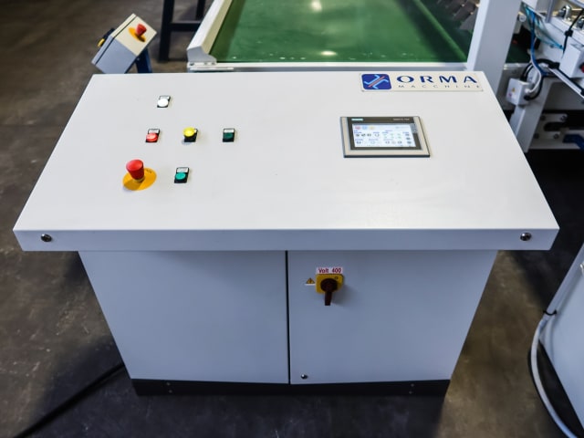orma - i /213 - ligne de pressage per lavorazione legno