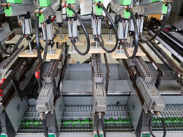 biesse - techno fdt - linea di foratura e inserimento per lavorazione legno