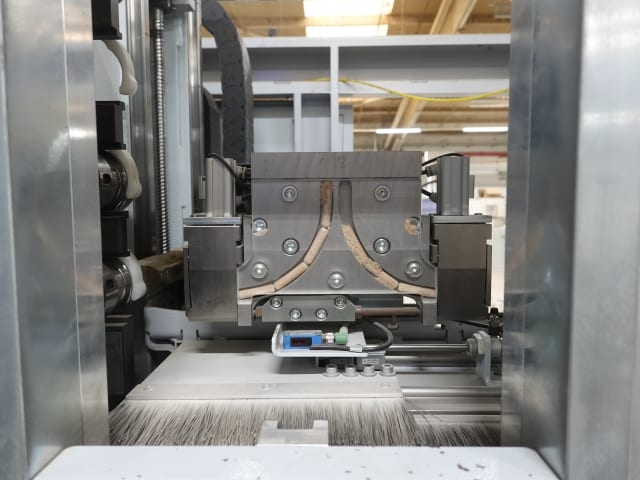 weeke - bhx 200/d + kr 120 - drilling and insertion lines per lavorazione legno