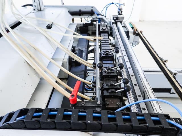 weeke - bst 500 - spinatrice automatica per lavorazione legno
