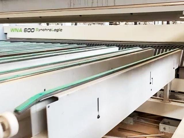 selco + rbo - wna 600 synchrologic - plattenzuschnittanlage und abstapelung per lavorazione legno
