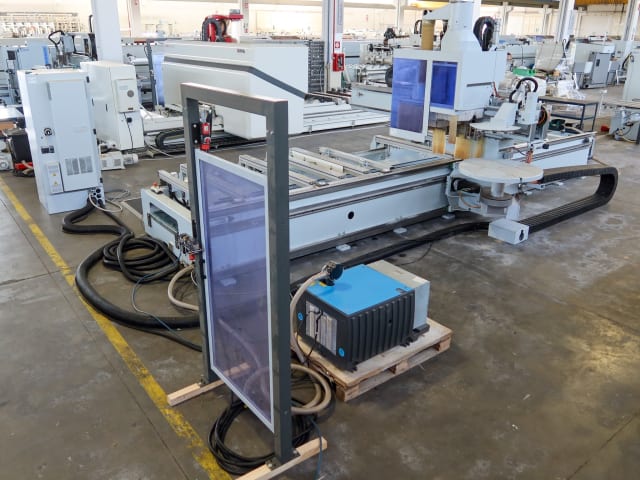 weeke - venture 15xxl - cnc machine centers with pod and rail per lavorazione legno