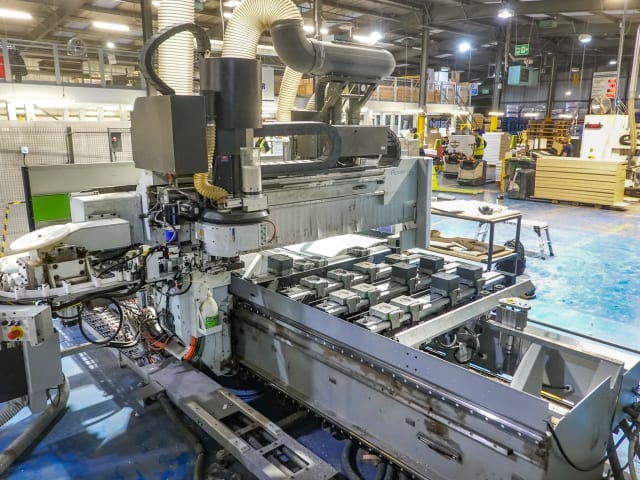 biesse - rover a edge 1643 - cnc machine centres for routing drilling and edgebanding per lavorazione legno