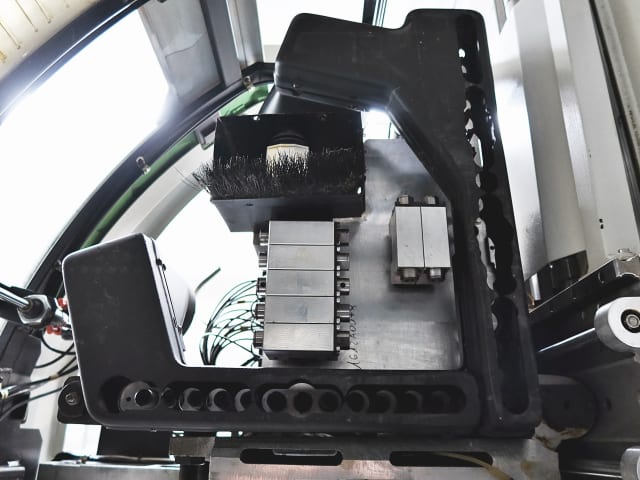 biesse - rover 37 xl - cnc machine centers with pod and rail per lavorazione legno